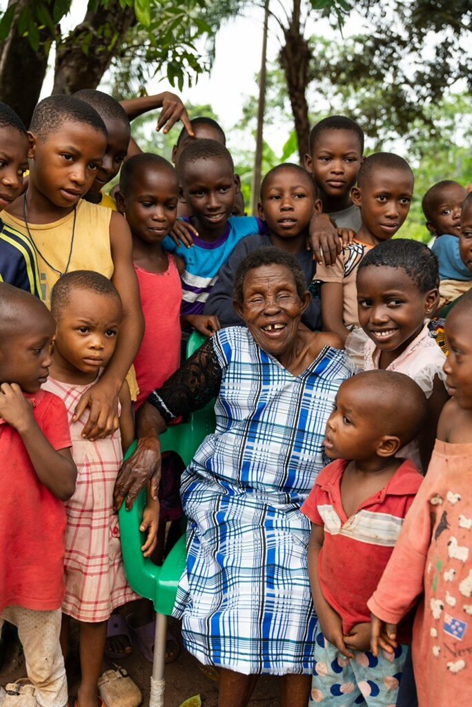 CB105830 - Stacy Shewey