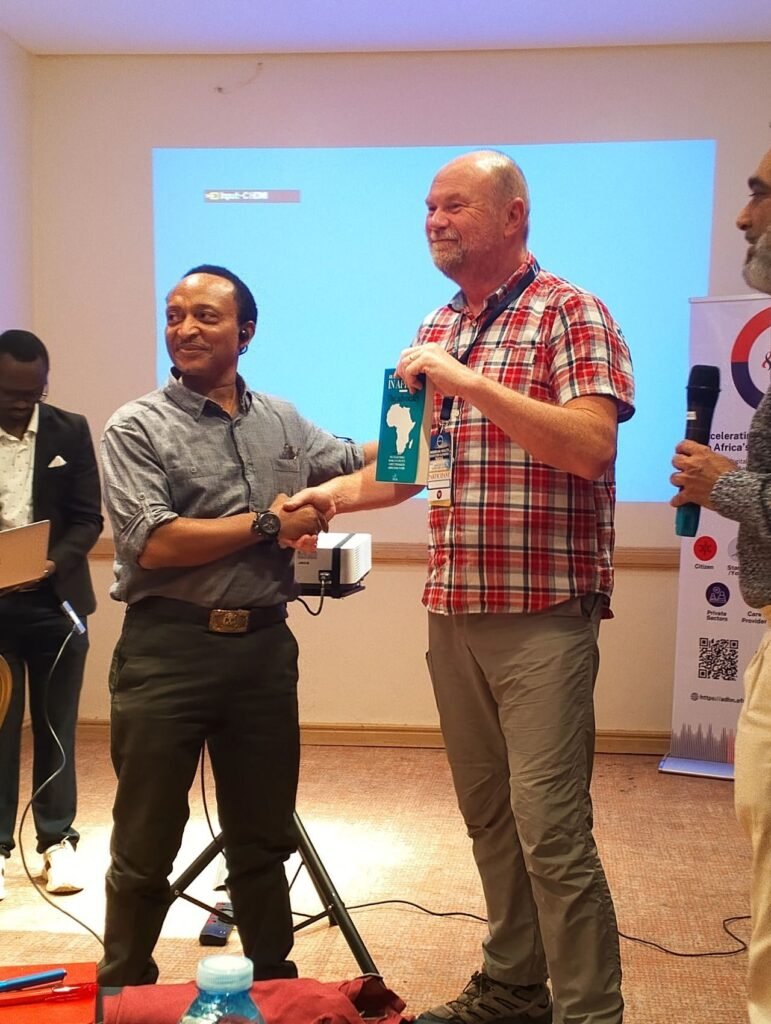 Andy Bleaden receiving the “Health Sovereignty in Africa” at the ADHN event